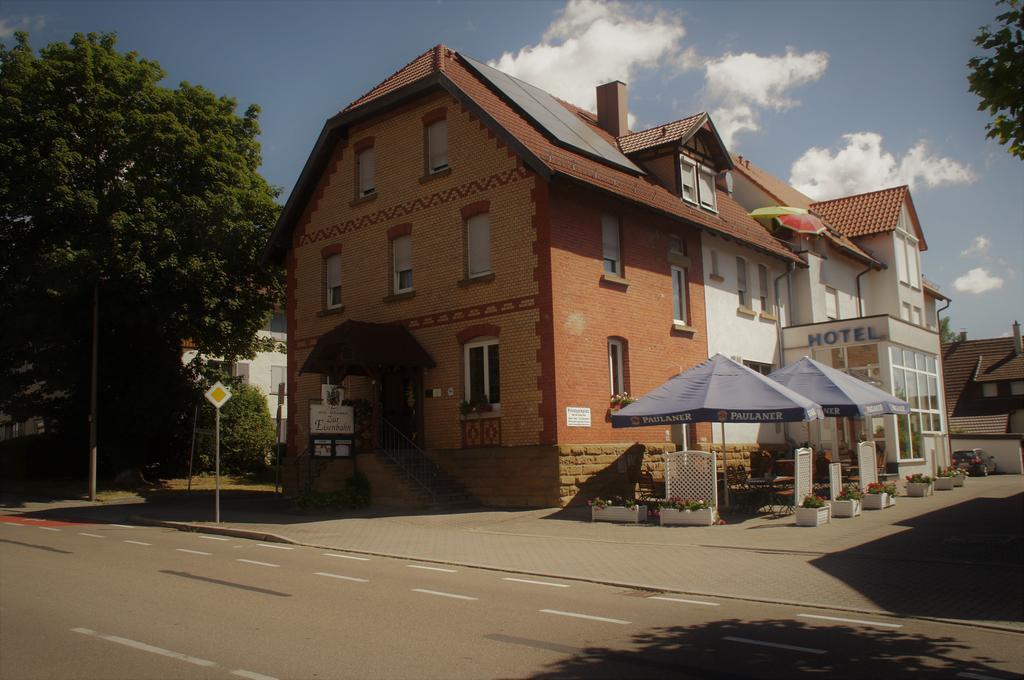 Hotel Zur Eisenbahn Renningen Exterior photo